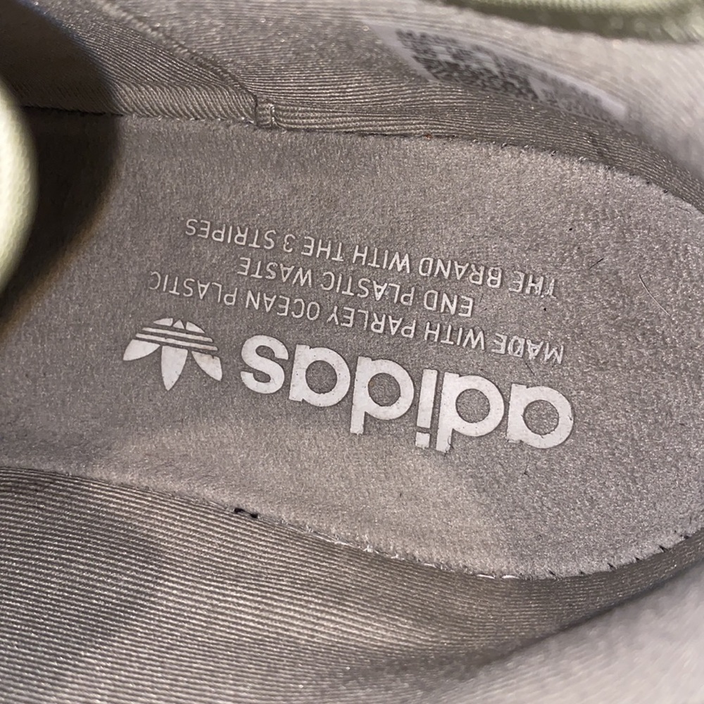 Nmd _r1 Women’s Size 10 - image 6